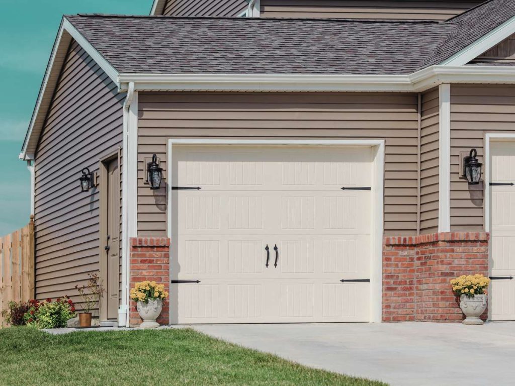 vinyl siding investment